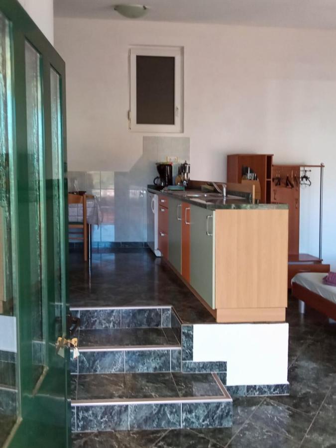 Apartmani Frka Sali Esterno foto